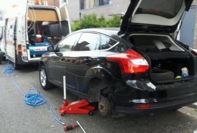 Dịch Vụ Sửa Ô Tô Lưu Động Hóc Môn